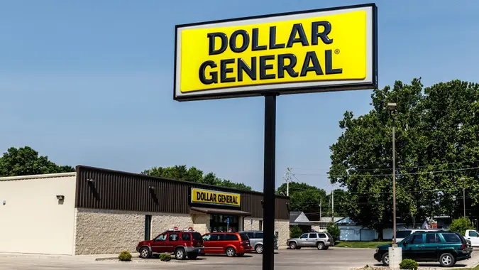 does dollar general take apple pay